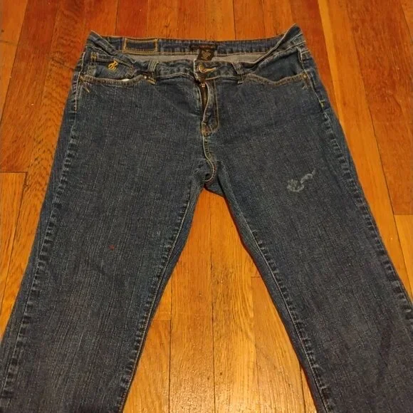 Rocawear Capris💛 💚 - Picture 5 of 8